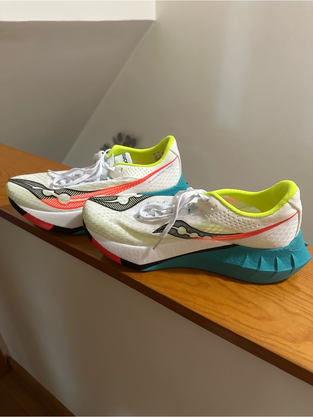 Saucony Women's Endorphin Pro 4